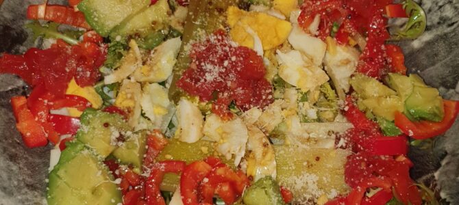 Salade de pissenlit composée